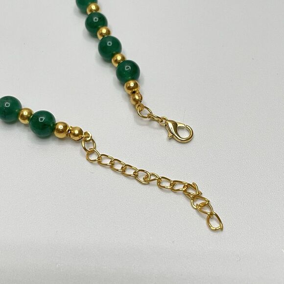 Artisan Handcrafted Green Gemstone Gold Tone Beaded Statement Necklace Elegant - Picture 5 of 8